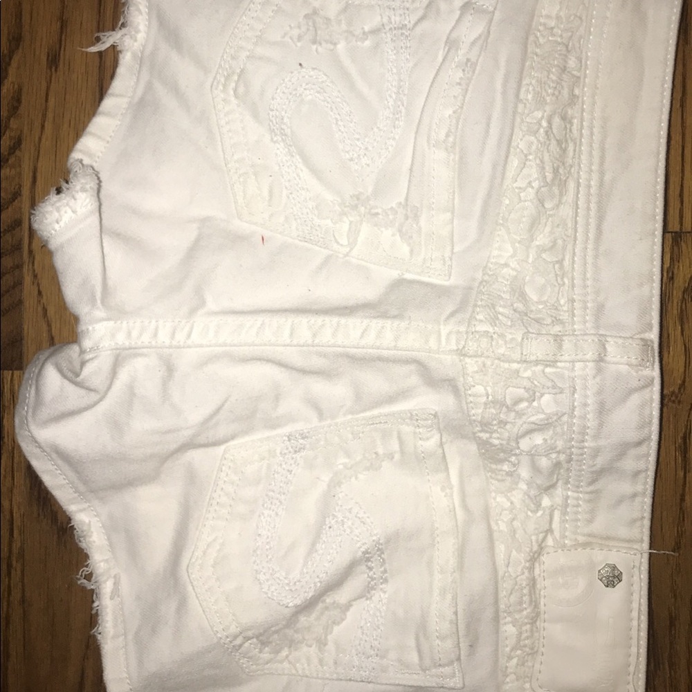 Shorts - Picture 2 of 2